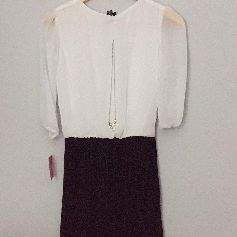 New formal White and burgundy dress for kids.